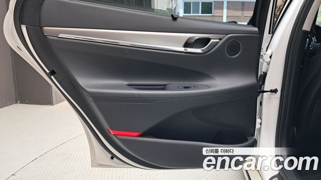 Hyundai Grandeur (IG) 2.5 Le Blanc 2023 — фото 25