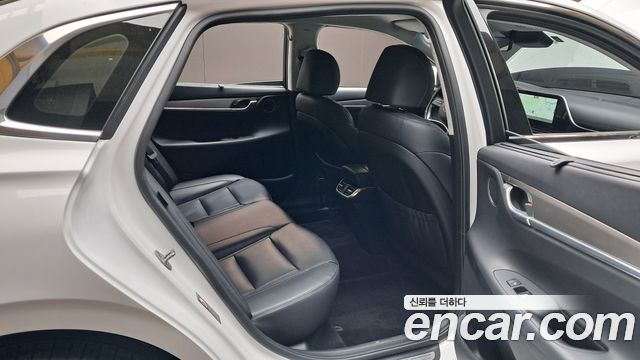 Hyundai Grandeur (IG) 2.5 Le Blanc 2023 — фото 26