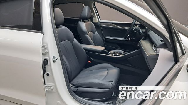 Kia K5 (III) 1.6 Turbo Noblesse 2023 — фото 12