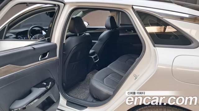 Kia K5 (III) 1.6 Turbo Noblesse 2023 — фото 26