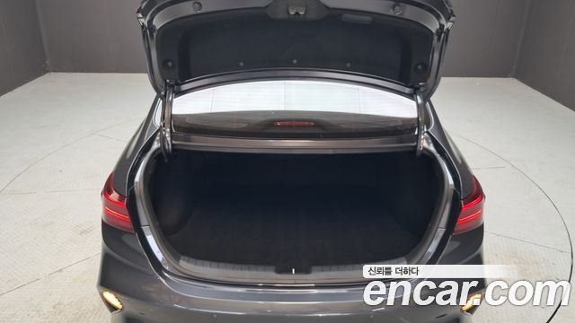Kia K3 (II) 1.6 Prestige 2022 — фото 31