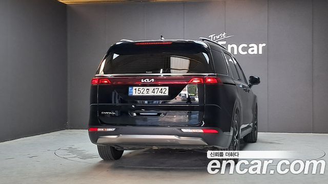 Kia Carnival (IV) Diesel 9-Seater Signature 2023 — фото 4