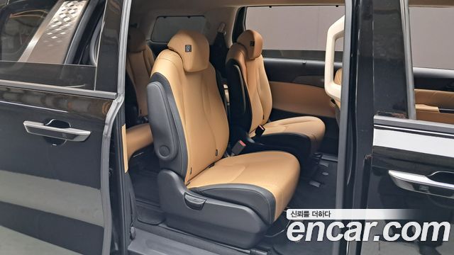 Kia Carnival (IV) Diesel 9-Seater Signature 2023 — фото 11