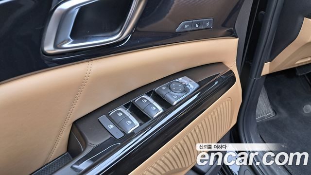 Kia Carnival (IV) Diesel 9-Seater Signature 2023 — фото 16