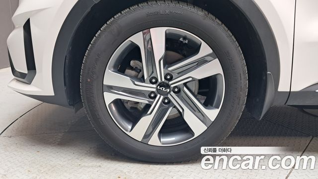 Kia Sorento (IV) HEV 1.6 4WD Noblesse 2023 — фото 5