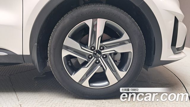 Kia Sorento (IV) HEV 1.6 4WD Noblesse 2023 — фото 21