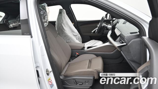 Audi Q5 (80A) 40 TFSI Quiattro Advanced 2025 — фото 10