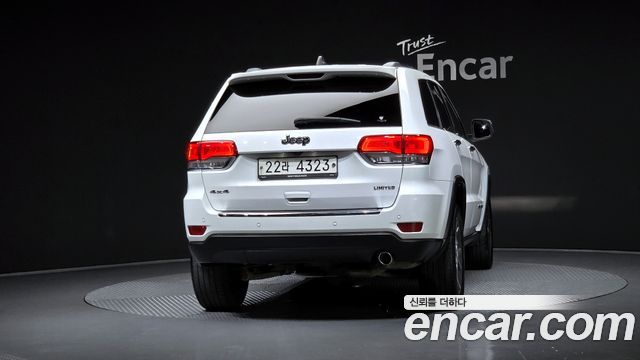 Jeep Grand Cherokee 3.6 Limited WK2 2019 — фото 4