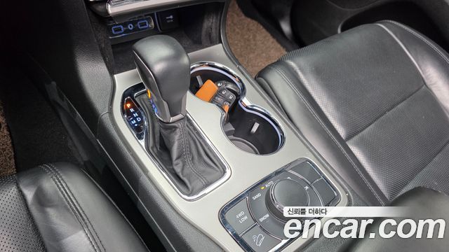Jeep Grand Cherokee 3.6 Limited WK2 2019 — фото 9