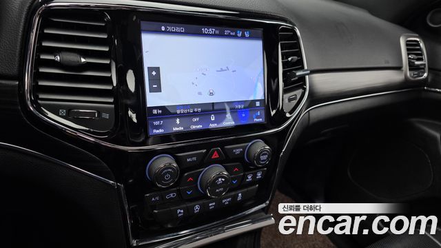 Jeep Grand Cherokee 3.6 Limited WK2 2019 — фото 14