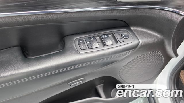 Jeep Grand Cherokee 3.6 Limited WK2 2019 — фото 27
