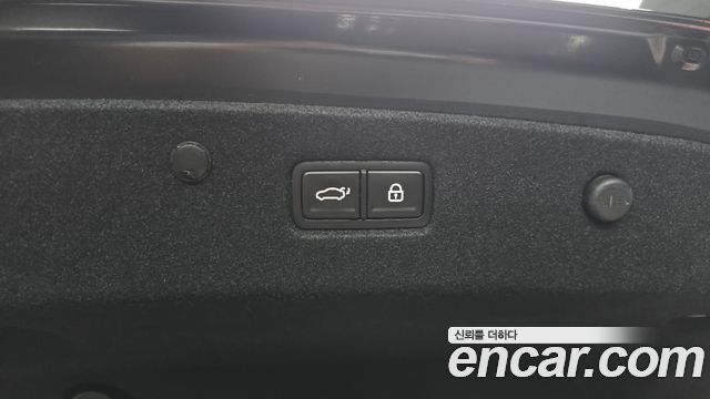 Kia K8 Hybrid Signature 2023 — фото 29