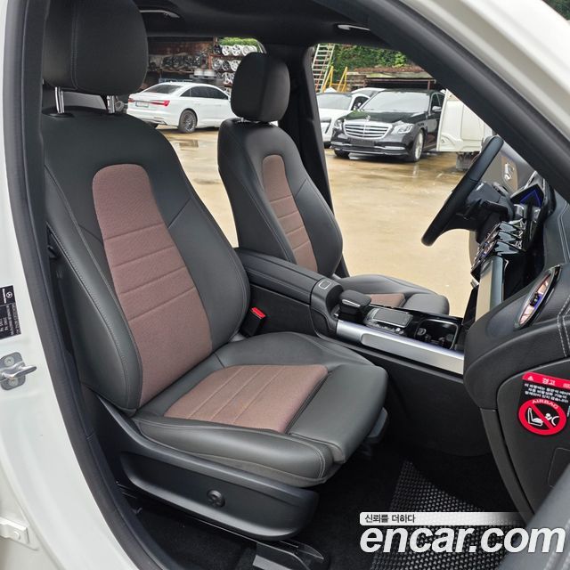 Mercedes-Benz EQB (X243) EQB300 4MATIC Electric Art 2024 — фото 15
