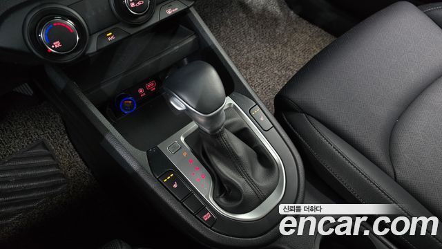 Kia K3 Standard 2021 — фото 9