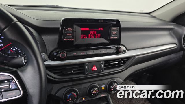 Kia K3 Standard 2021 — фото 13