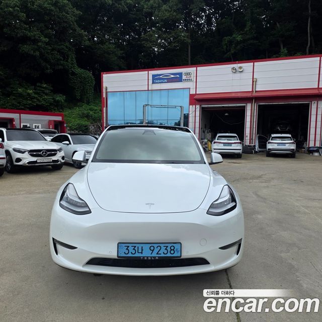 Tesla Model Y Long Range AWD