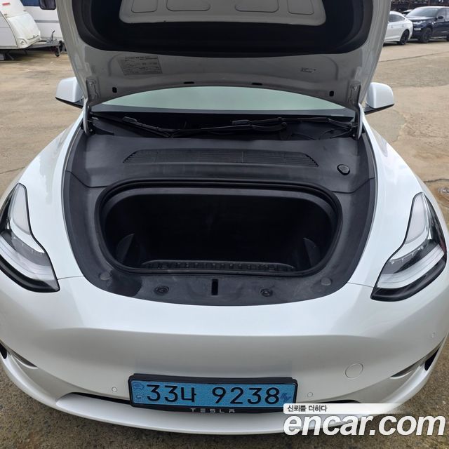 Tesla Model Y Long Range AWD 2021 — фото 22