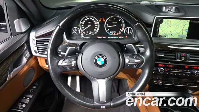 BMW X6 (F16) M50d 2015 — фото 13