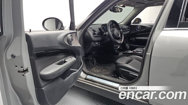 MINI Cooper Clubman Classic Launch Pack 2nd Gen 2023 — фото 10