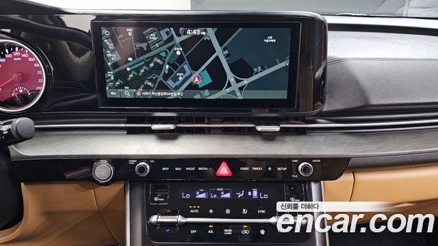 Kia Carnival (IV) Gasoline 9-Seater Prestige 2023 — фото 18
