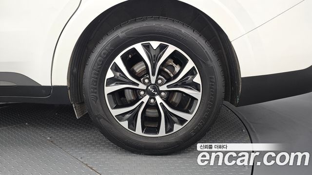 Kia Carnival (IV) Gasoline 9-Seater Prestige 2023 — фото 27