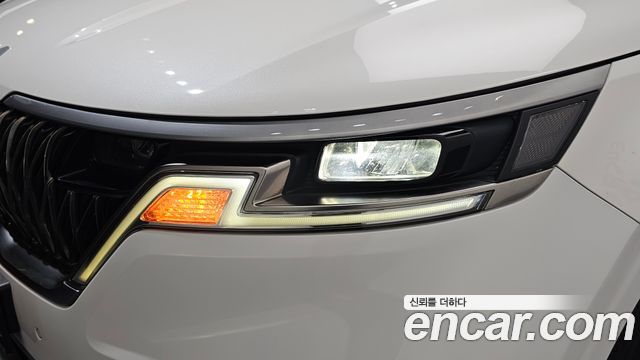 Kia Carnival (IV) Gasoline 9-Seater Prestige 2023 — фото 28