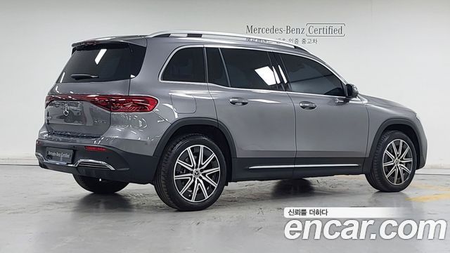 Mercedes-Benz EQB (X243) EQB300 4MATIC AMG Line 2026 — фото 2