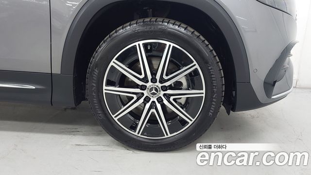 Mercedes-Benz EQB (X243) EQB300 4MATIC AMG Line 2026 — фото 5