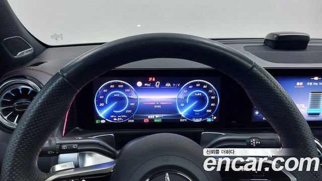Mercedes-Benz EQB (X243) EQB300 4MATIC AMG Line 2026 — фото 8