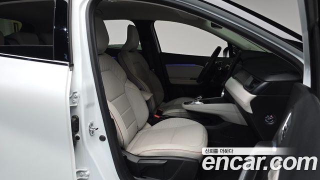 Renault Korea Captur 1.3 TCe Edition Paris 2021 — фото 11