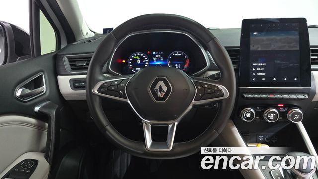 Renault Korea Captur 1.3 TCe Edition Paris 2021 — фото 13