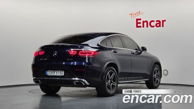 Mercedes-Benz GLC-Class (X253) GLC300 4MATIC Premium Coupe 2021 — фото 2