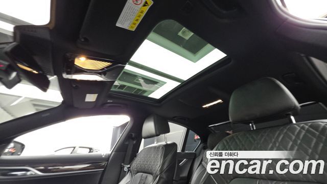 BMW 7 Series (G11) 730d xDrive 2016 — фото 18