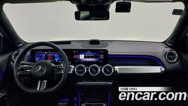 Mercedes-Benz EQB (X243) EQB300 4MATIC AMG Line 2026 — фото 7