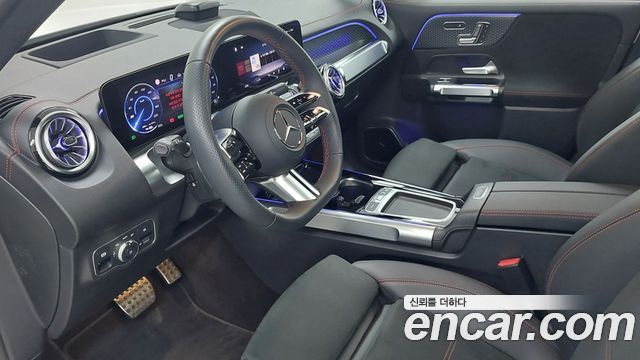 Mercedes-Benz EQB (X243) EQB300 4MATIC AMG Line 2026 — фото 9