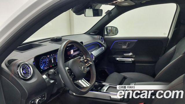 Mercedes-Benz EQB (X243) EQB300 4MATIC AMG Line 2026 — фото 18