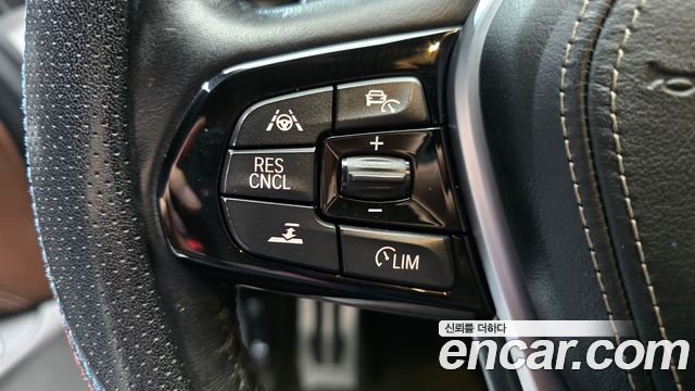 BMW 5 Series (G30) 520d M Sport Package Plus 2018 — фото 16