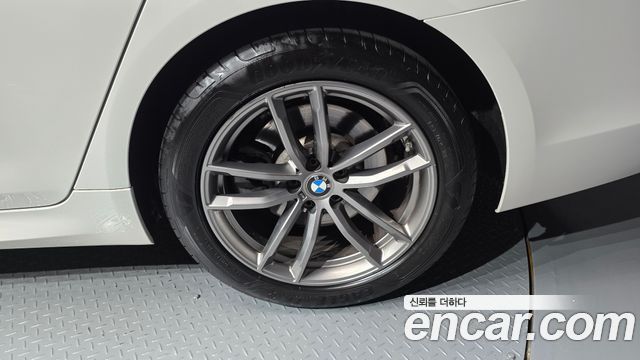 BMW 5 Series (G30) 520d M Sport Package Plus 2018 — фото 21