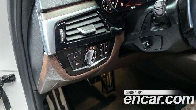 BMW 5 Series (G30) 520d M Sport Package Plus 2018 — фото 28