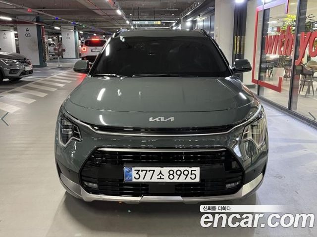 Kia Niro Signature 2025 — фото 2
