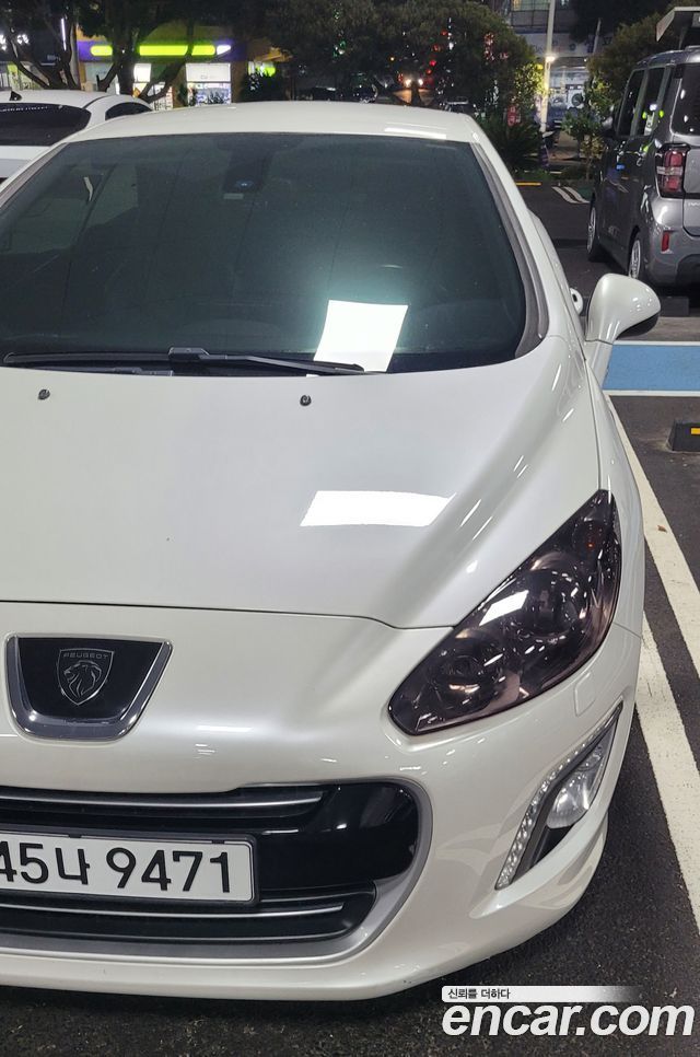 Peugeot 308CC 2.0 HDi First Generation 2013 — фото 9