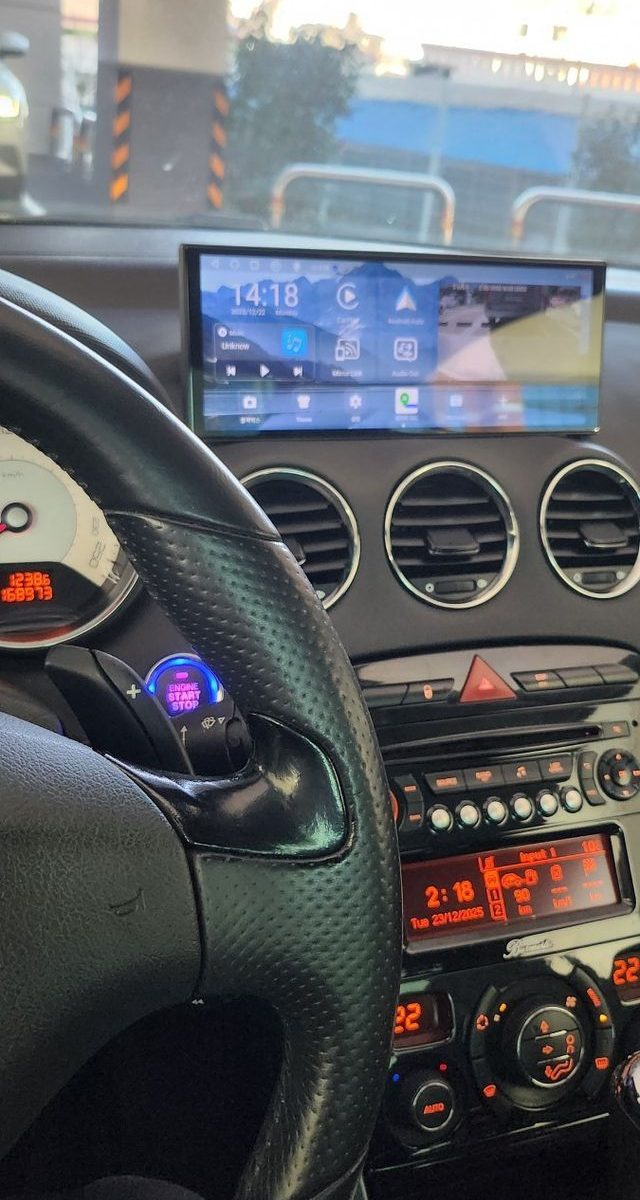 Peugeot 308CC 2.0 HDi First Generation 2013 — фото 15