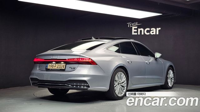 Audi A7 (4K) 45 TDI Quattro Premium 2021 — фото 2