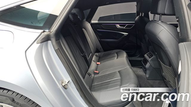 Audi A7 (4K) 45 TDI Quattro Premium 2021 — фото 11