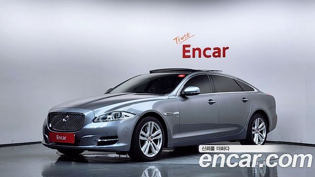 Jaguar XJ 3.0 SC Premium Luxury LWB X351