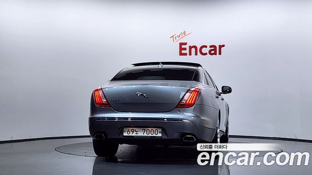 Jaguar XJ 3.0 SC Premium Luxury LWB X351 2014 — фото 4