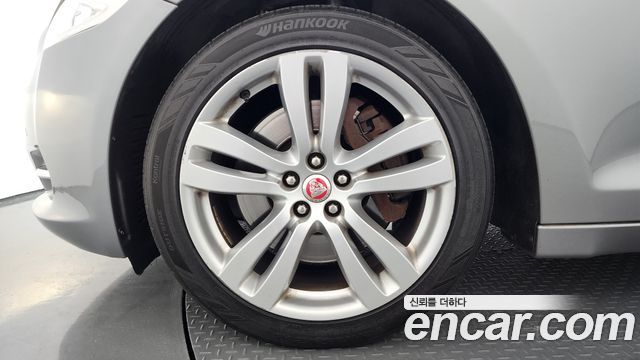 Jaguar XJ 3.0 SC Premium Luxury LWB X351 2014 — фото 5