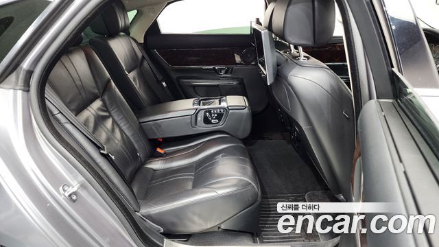 Jaguar XJ 3.0 SC Premium Luxury LWB X351 2014 — фото 12