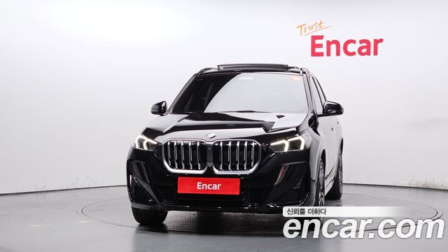 BMW X1 (U11) xDrive 20i M Sport 2024 — фото 3