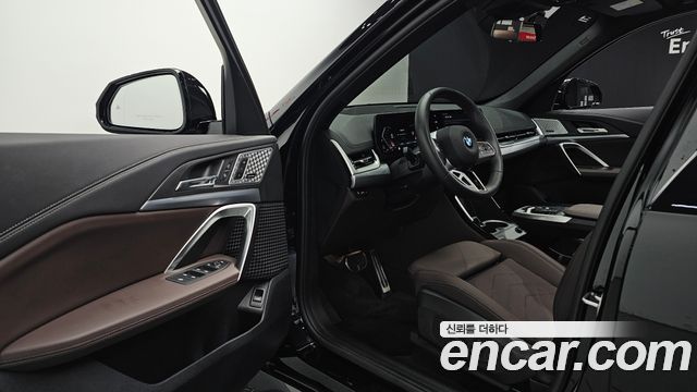 BMW X1 (U11) xDrive 20i M Sport 2024 — фото 10